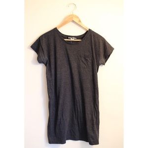 Long grey T-shirt